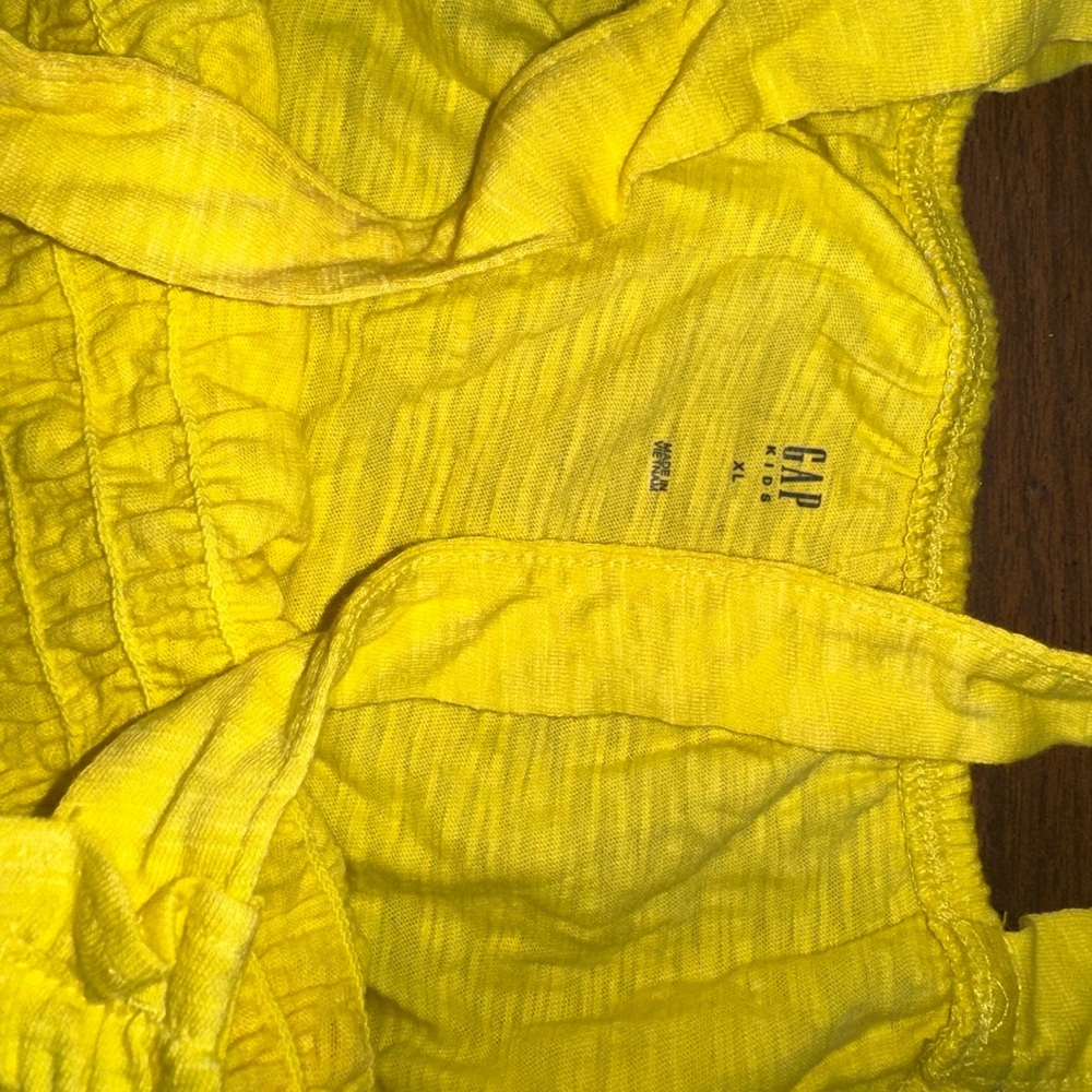 Gap Bundle - Picture 10 of 12